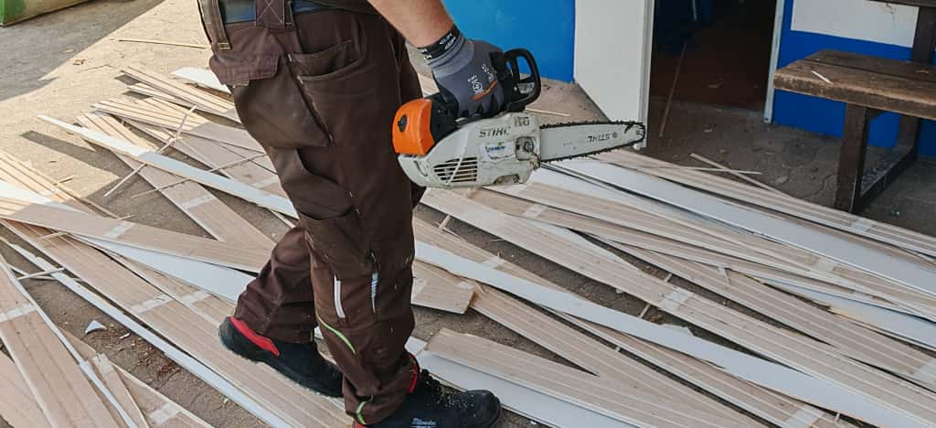 Abriss der alten Hütte